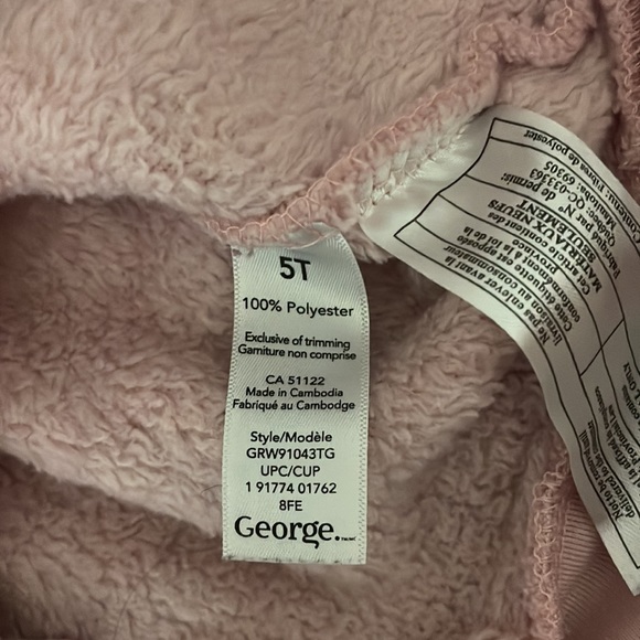 UNICORN SWEATER 🦄 - Picture 5 of 5